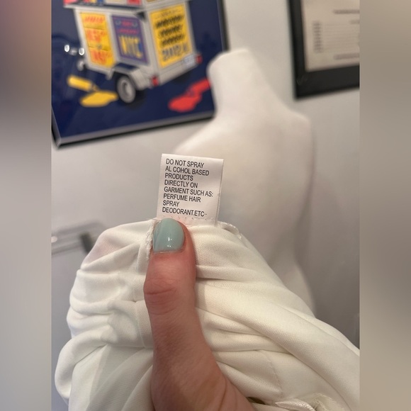 Ieena for Mac Duggal Angel Long Sleeve Chiffon Cocktail Dress White Size 4 NWT - Picture 8 of 8